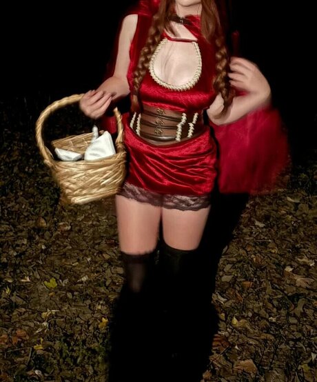 vvlils nude actress pic