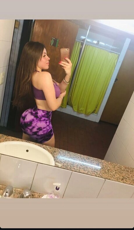 Micaela Britez model erotic img