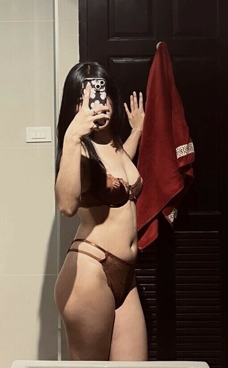 Nattarika Natt model high quality photos