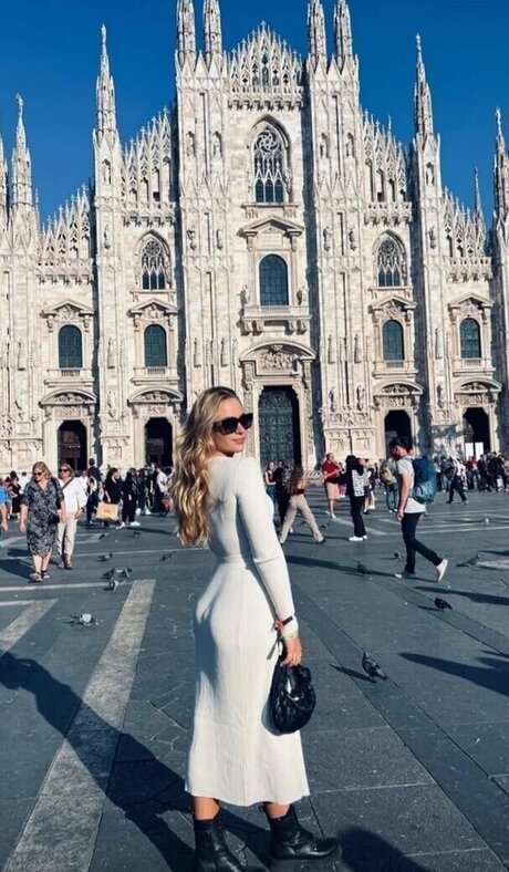 mistress onlyfans beautiful image