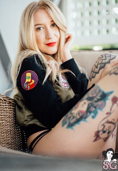 Emmameow pornstar top pic