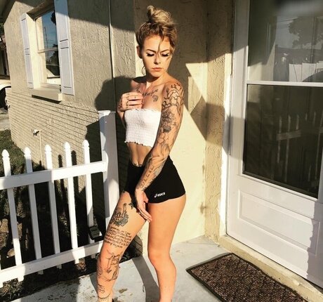 The Female Boss star sex gallery