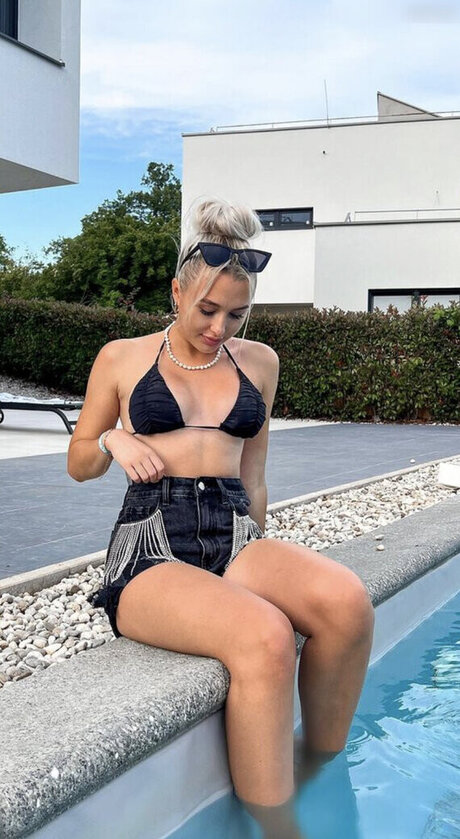 perfect tits onlyfans hot naked img