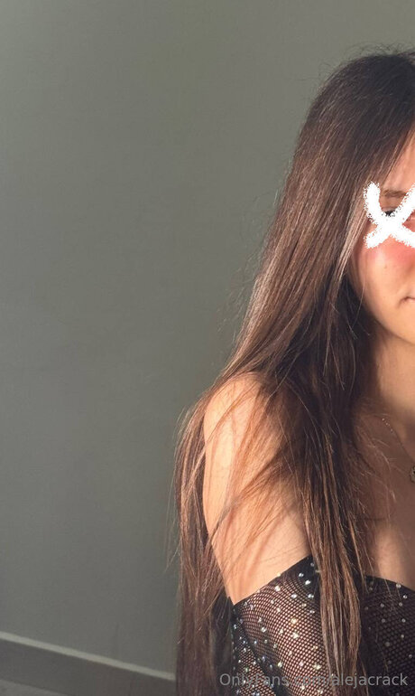 Alejacrack beautiful actress pics