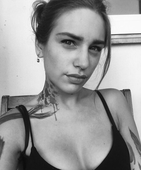 Liza Waschke pretty actress archive