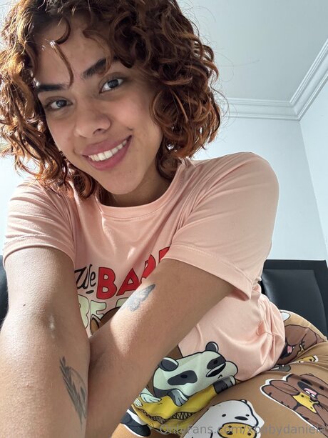 Xbabydaniela sexy actress image