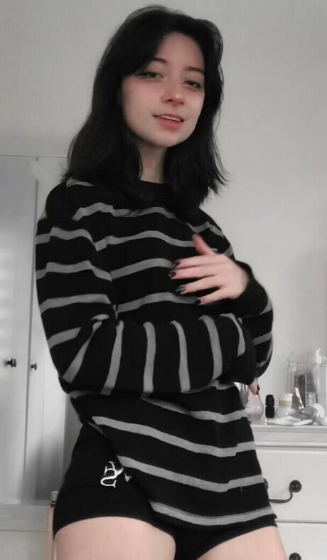 Anto a a hd pornstar picture