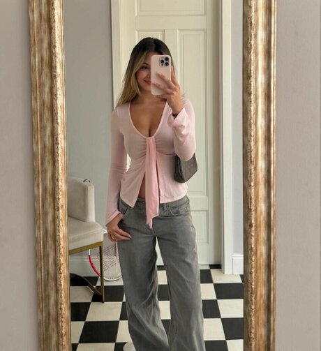 cocobasics nudes model galleries