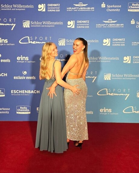 brunette milf onlyfans art xxx gallery