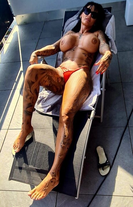 Sari Sander nudes actress archive