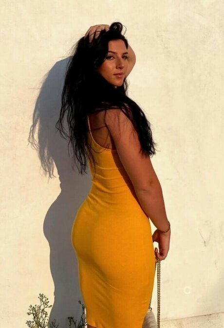 Allison Royalty adult star img