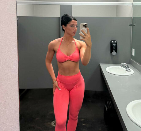 Allison Royalty pornstar nice picture