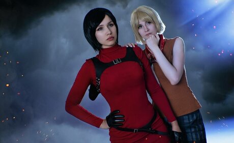 Red Saya xxx pornstar img