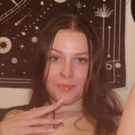 Lilyrainxoxo model sexy image