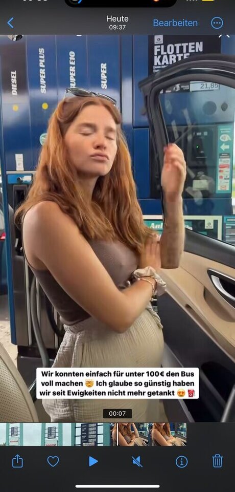 Julia Schulze art star pictures