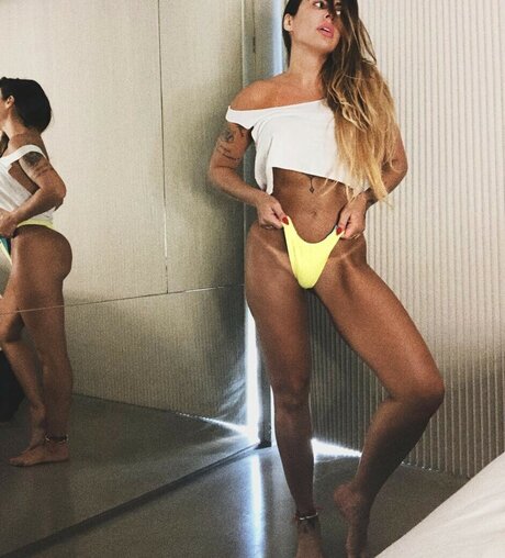 Alinne Rosa exclusive pornstar pictures