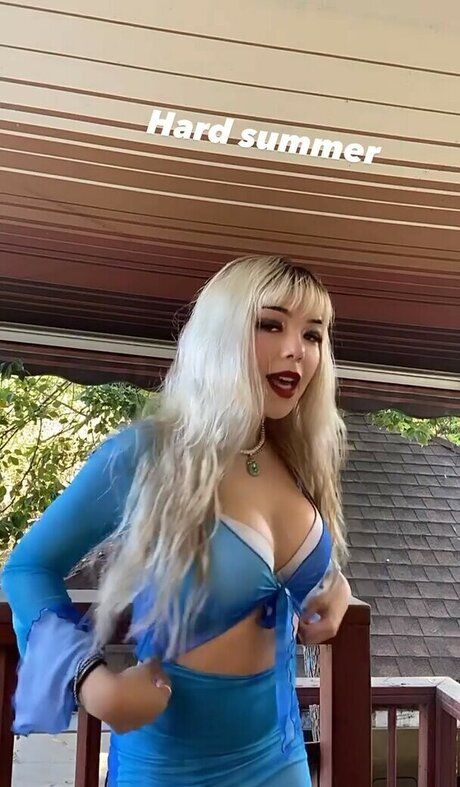 eggtardy model sexy pics