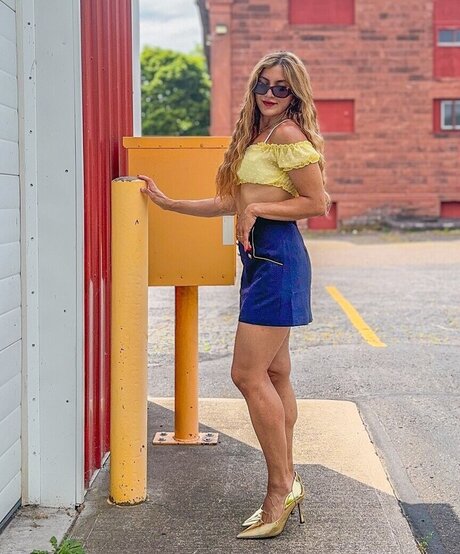 therealprincessofpersia pornstar pretty pic