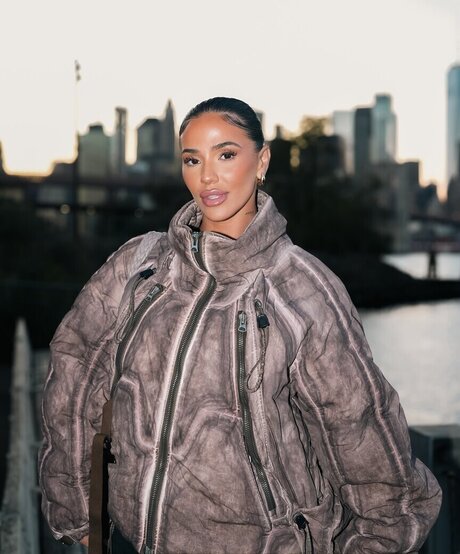 baddiejuu model naked images