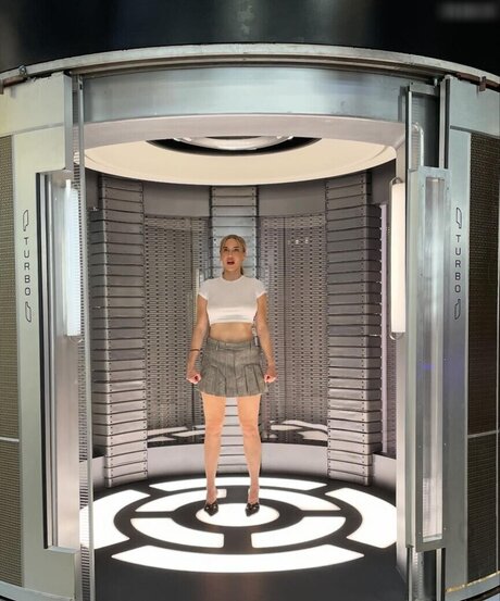 CJ Perry aka Lana star hd img