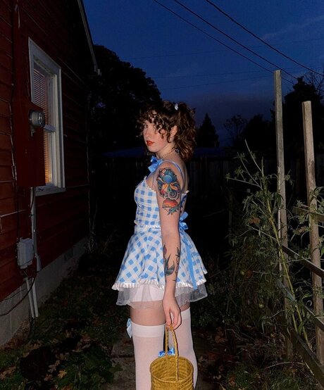 Wolverneen star nudes gallery