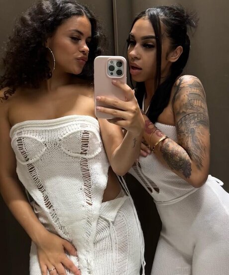 Sad Shordies model nude galleries