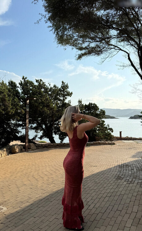 Mrs Bella sex actress pic