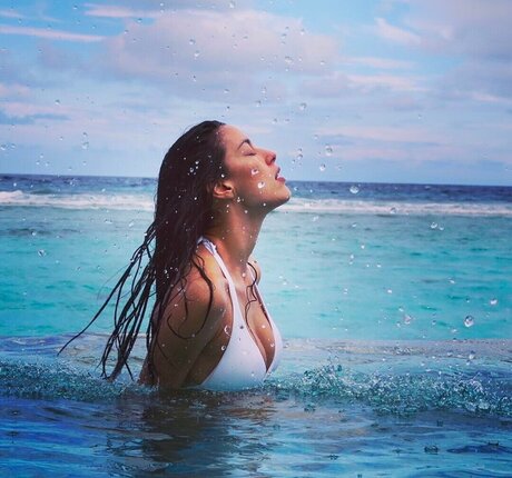 Rebecca Mir pretty actress archive