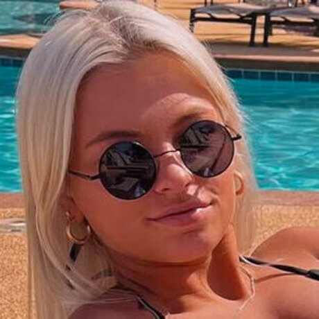 Bella Paulson free pornstar galleries