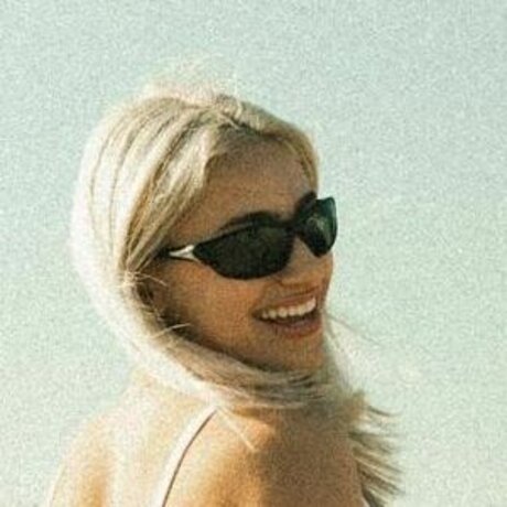 Thelatgirl star beautiful galleries