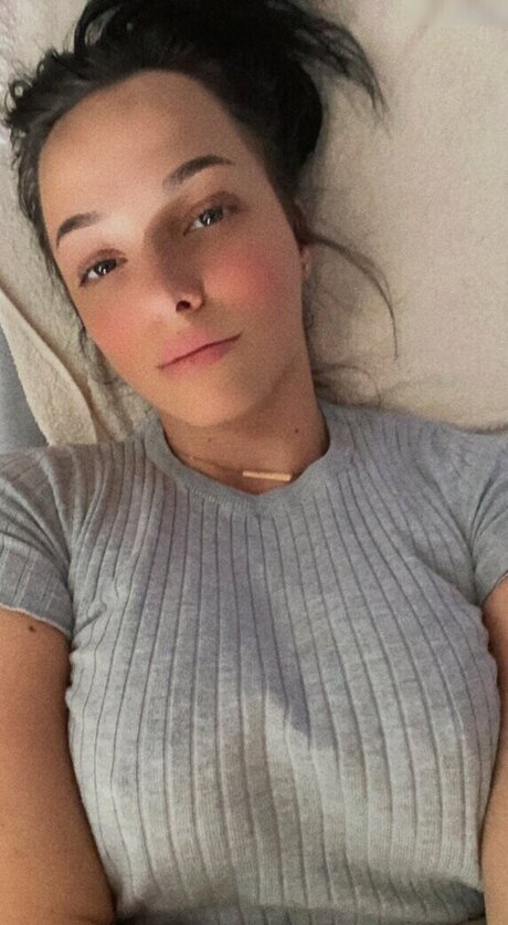 Caroline Ellin model exclusive pic