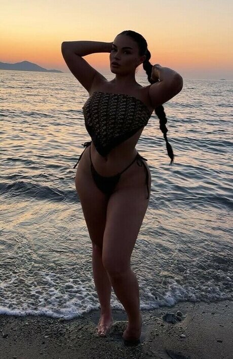 Emilia Emjeni pornstar naked pics