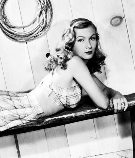 Vintage Sexy Celebs high quality actress img