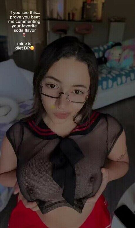 Toastycakez model nude images