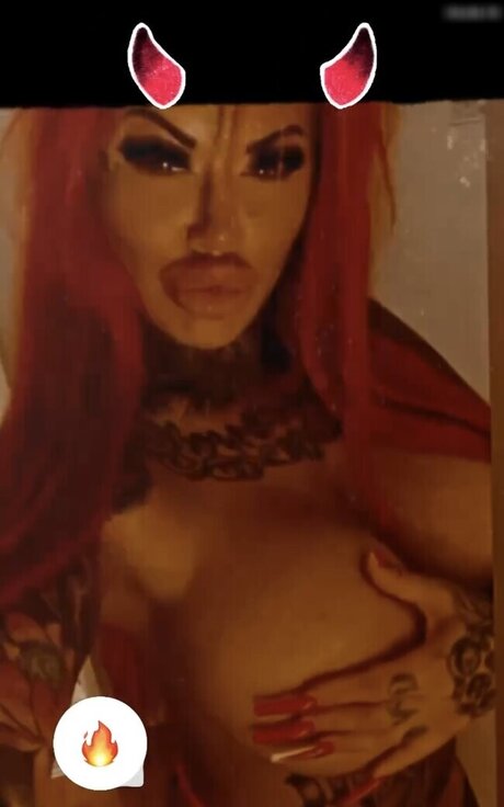 Catherine Teufelsweib naked model photos