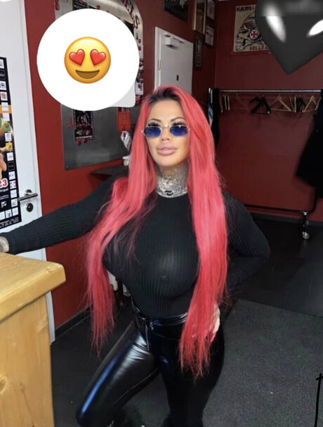 Catherine Teufelsweib hot pornstar picture