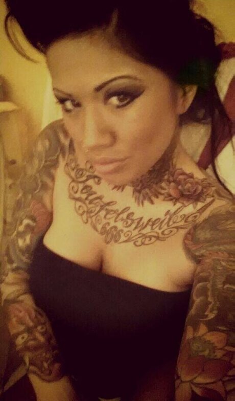 Catherine Teufelsweib sexy pornstar pictures