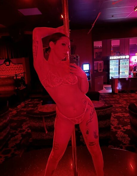 gay male onlyfans adult gallery