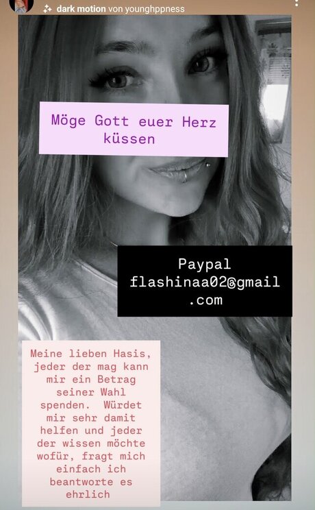 Flashinaa nude actress image