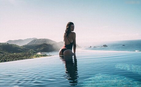 behind onlyfans sexy nude img