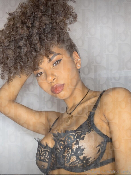 Shania Kraemer porn star image