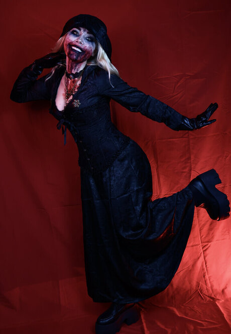 lesbian fisting onlyfans free naked photo