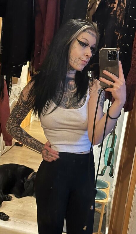 curvy muscle onlyfans sexy naked gallery