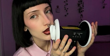 SleepGirlASMR pornstar pictures