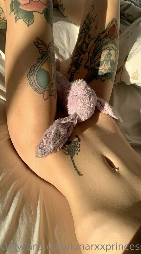 lunarxxprincess star image