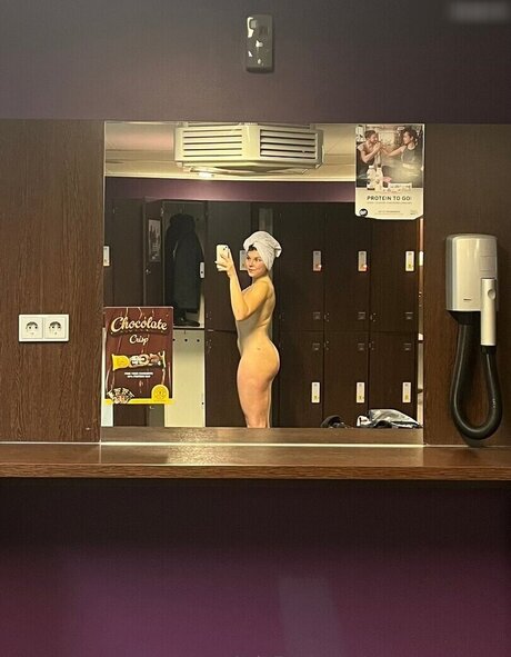 Anne St tzner star naked picture