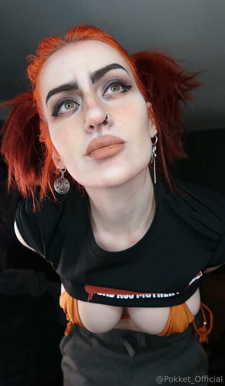 Pokket star naked archive