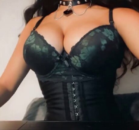 Yfu Baby sexy star pics