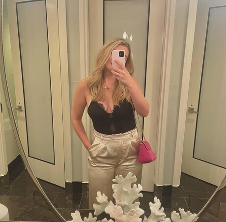 Christie Ludwig star perfect photos