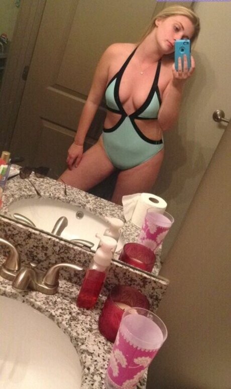 Christie Ludwig pornstar perfect img